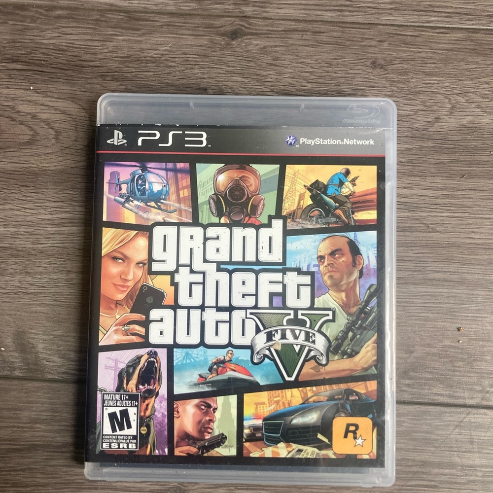 Grand Theft Auto V Ps3 Along with the Fold-out Los Santos Map